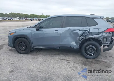 2022 Toyota Corolla Cross L from USA, damaged, VIN 7MUAAAAG7NV002583